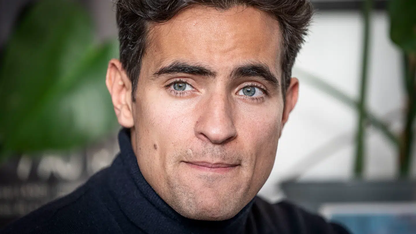 Skuespilleren, Jonathan Harboe, retter i en historie, han har fortalt til Euroman.