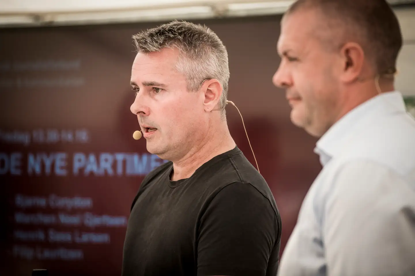 Henrik Sass Larsen risikerer fængselsstraf, hvis han kendes skyldig i sagen, der begynder torsdag.