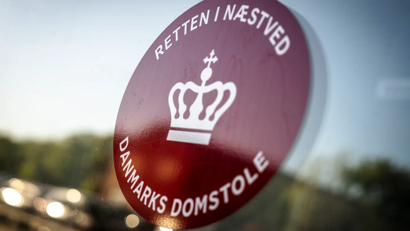 45-årig mand er tiltalt for en usædvanlig omfattende sag om stalking ved Retten i Næstved.