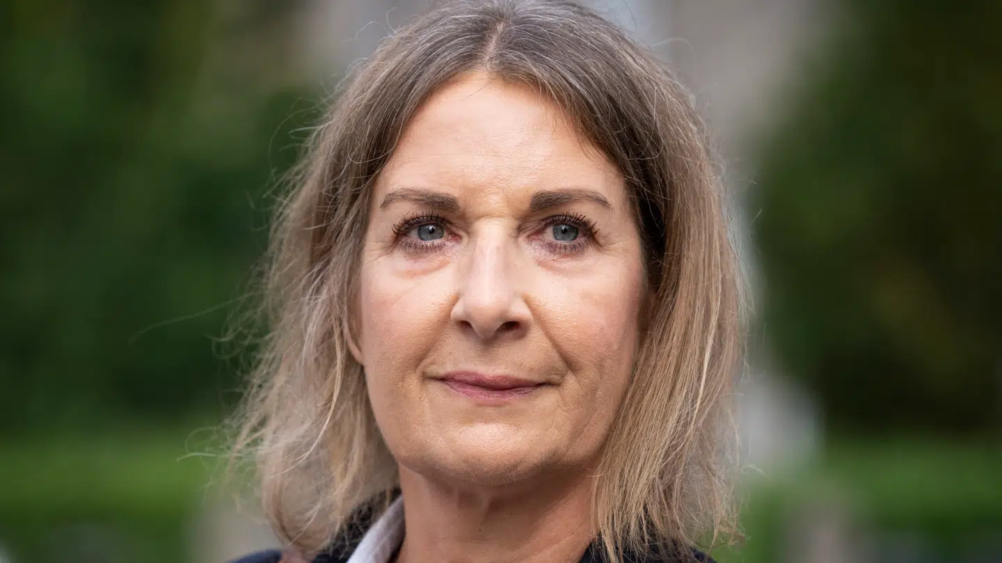 Mette Grith Stage ryster på hovedet over politiets håndtering af bevismaterialet.