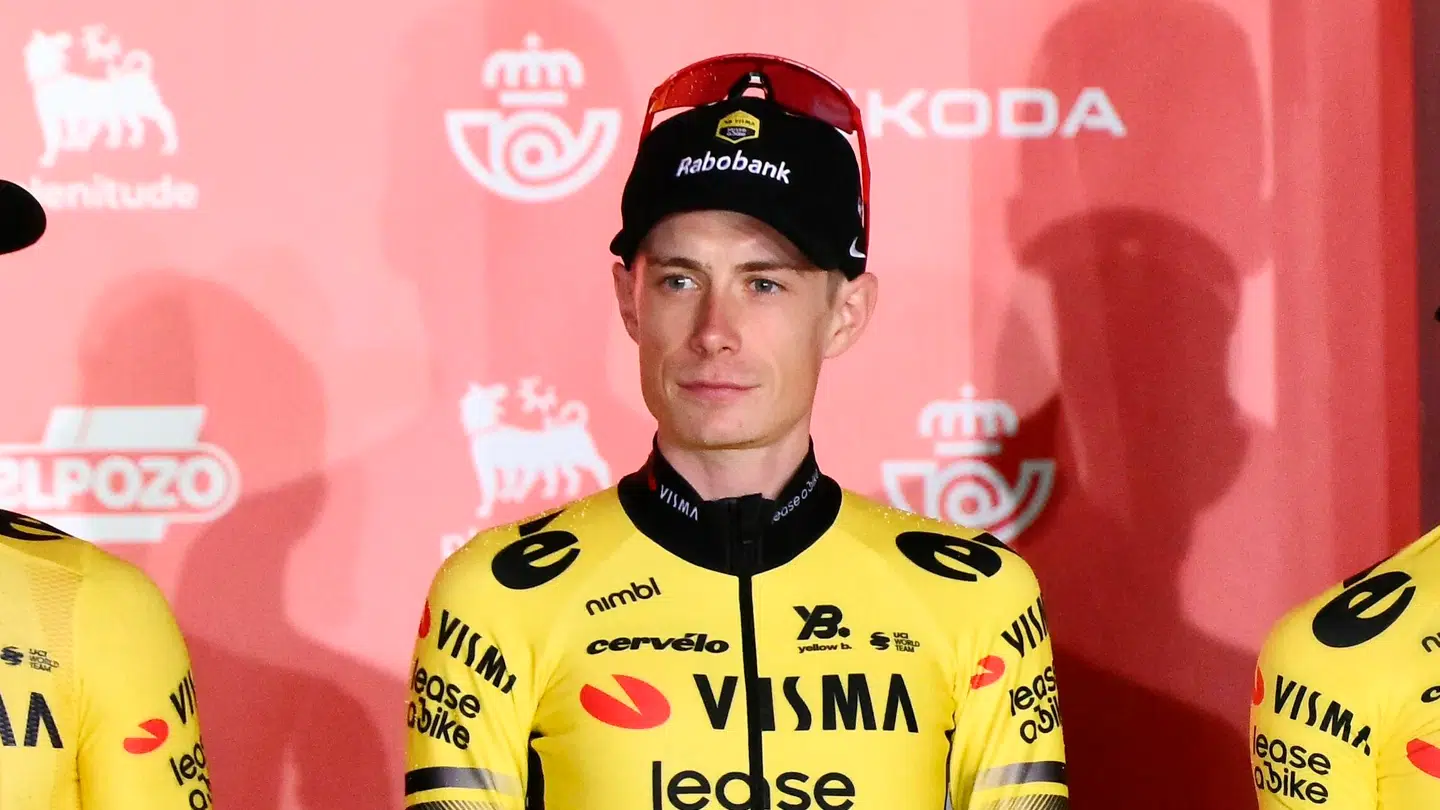 Jonas Vingegaard stiller alligevel ikke op til VM - en stor skuffelse, mener Bjarne Riis.