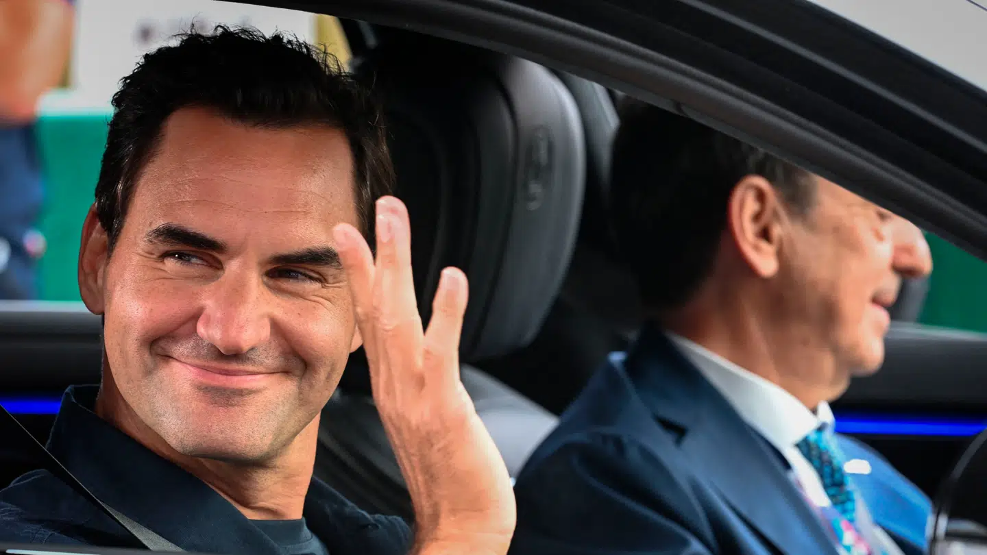 Den tidligere tennisstjerne Roger Federer er nu officielt milliardær.