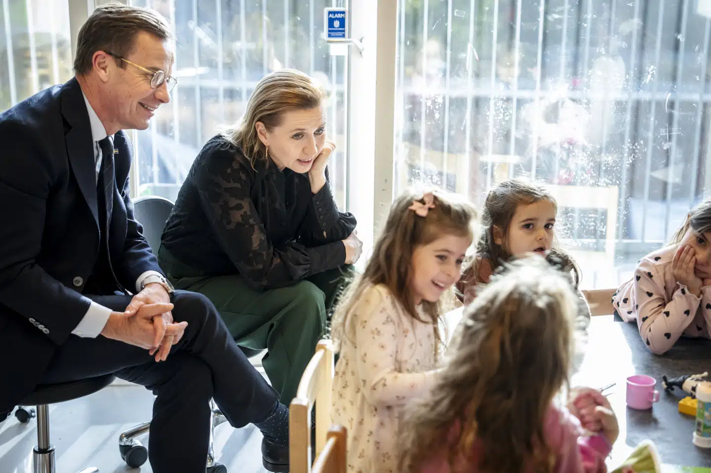I oktober sidste år besøgte statsminister Mette Frederiksen (S) en børnehave i Brønshøj sammen med Sveriges statsminister, Ulf Kristersson. (Arkivfoto).