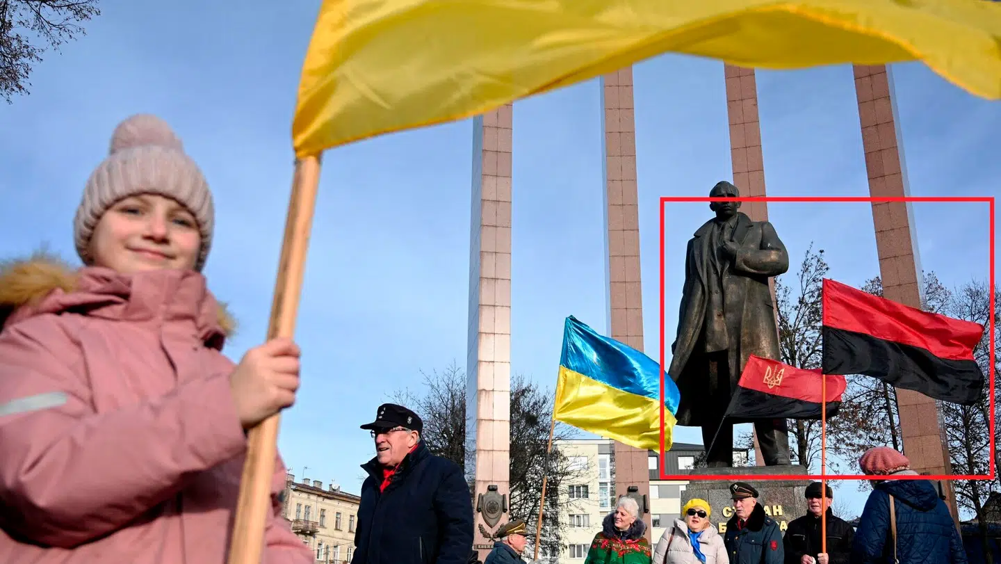 Det sort/røde Bandera-flag skaber splittelse mellem Polen og Ukraine.