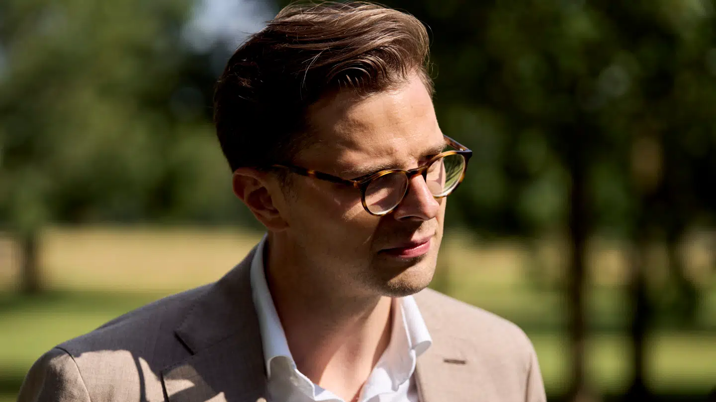 For en håndfuld år siden måtte Alex Vanopslagh sygemelde sig med stress.