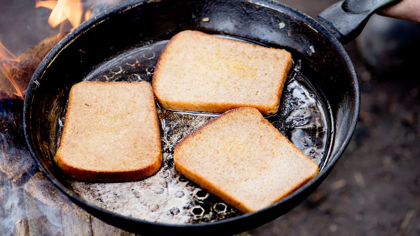 Toastbrød er en af de fødevarer, der kan fører til forringet sædkvalitet.