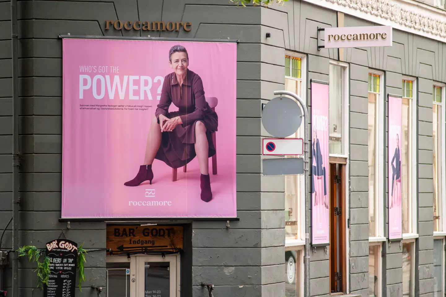 Roccamores nye kampagne får kritik for, hvordan skomærket definerer, hvad en magtfuld kvinde er.