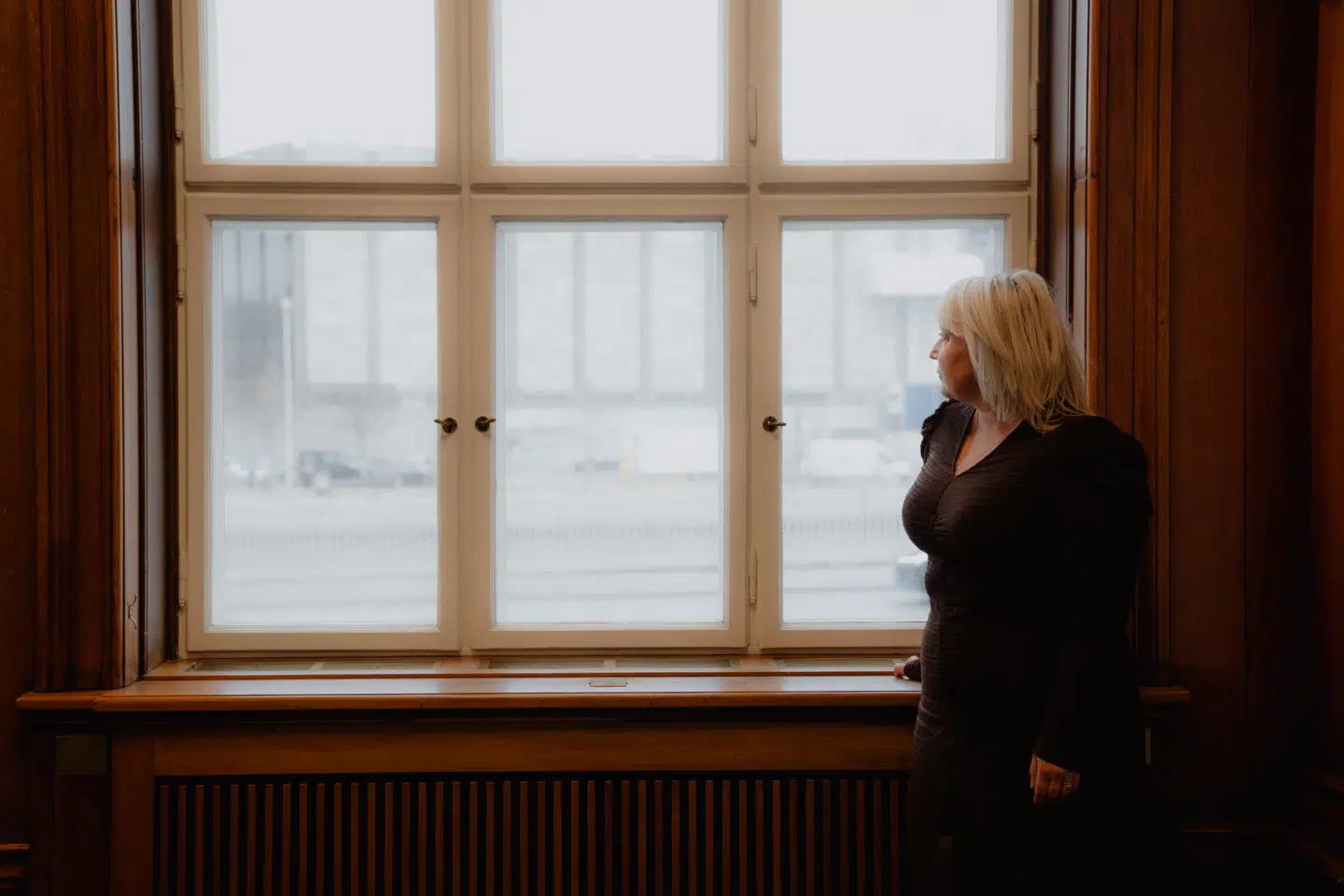 På Christiansborg har man længe diskuteret bangladeshere på studieophold i Danmark. Senest har uddannelses- og forskningsminister Christina Egelund (M) sagt, at hun vil dæmme op for den eksplosive stigning i antallet af studietilladelser til netop dem. Men nu viser interne dokumenter, at der rent faktisk var mulighed for at gribe ind langt tidligere.