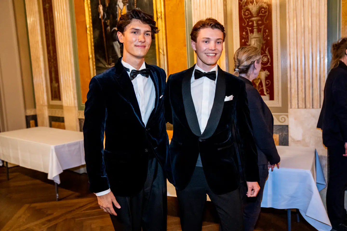 Grev Nikolai og grev Felix sammen til prinsesse Isabellas fødselsdag i april.