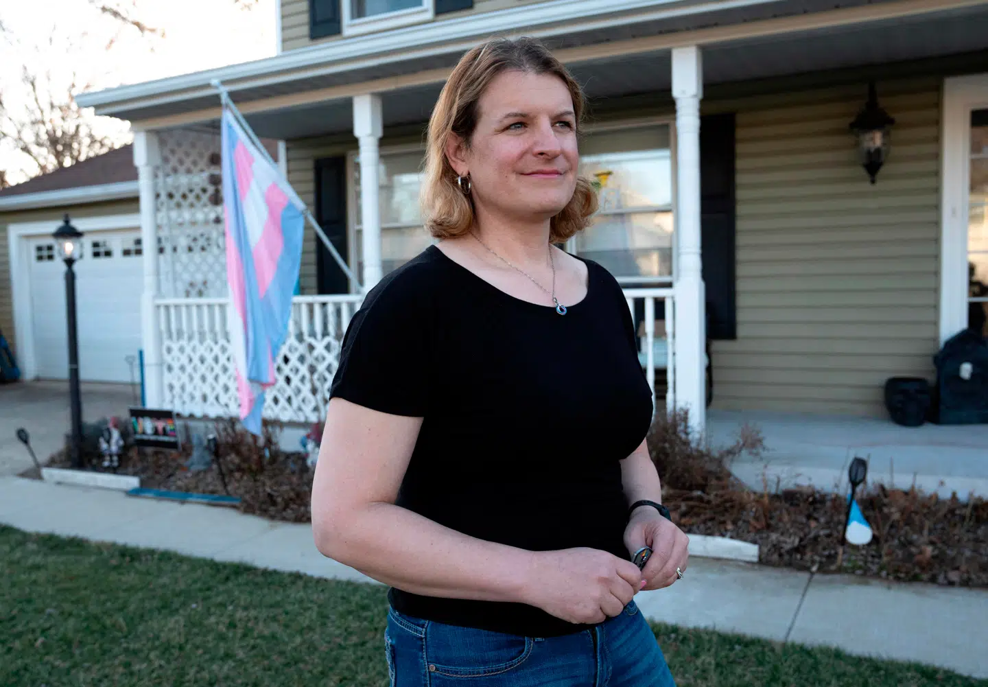 Trump har sat en stopper for transkønnede i det amerikanske forsvar. Og det ærgrer Bree Fram, der indtil for nylig var oberst i Space Force.