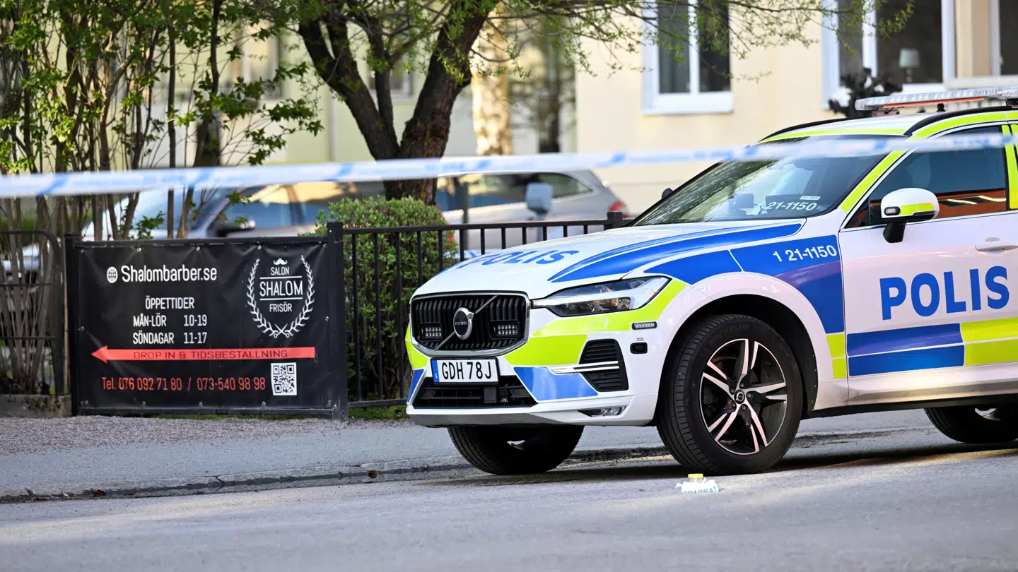 Den 60-årige skoleansatte har siddet varetægtsfængslet siden maj.