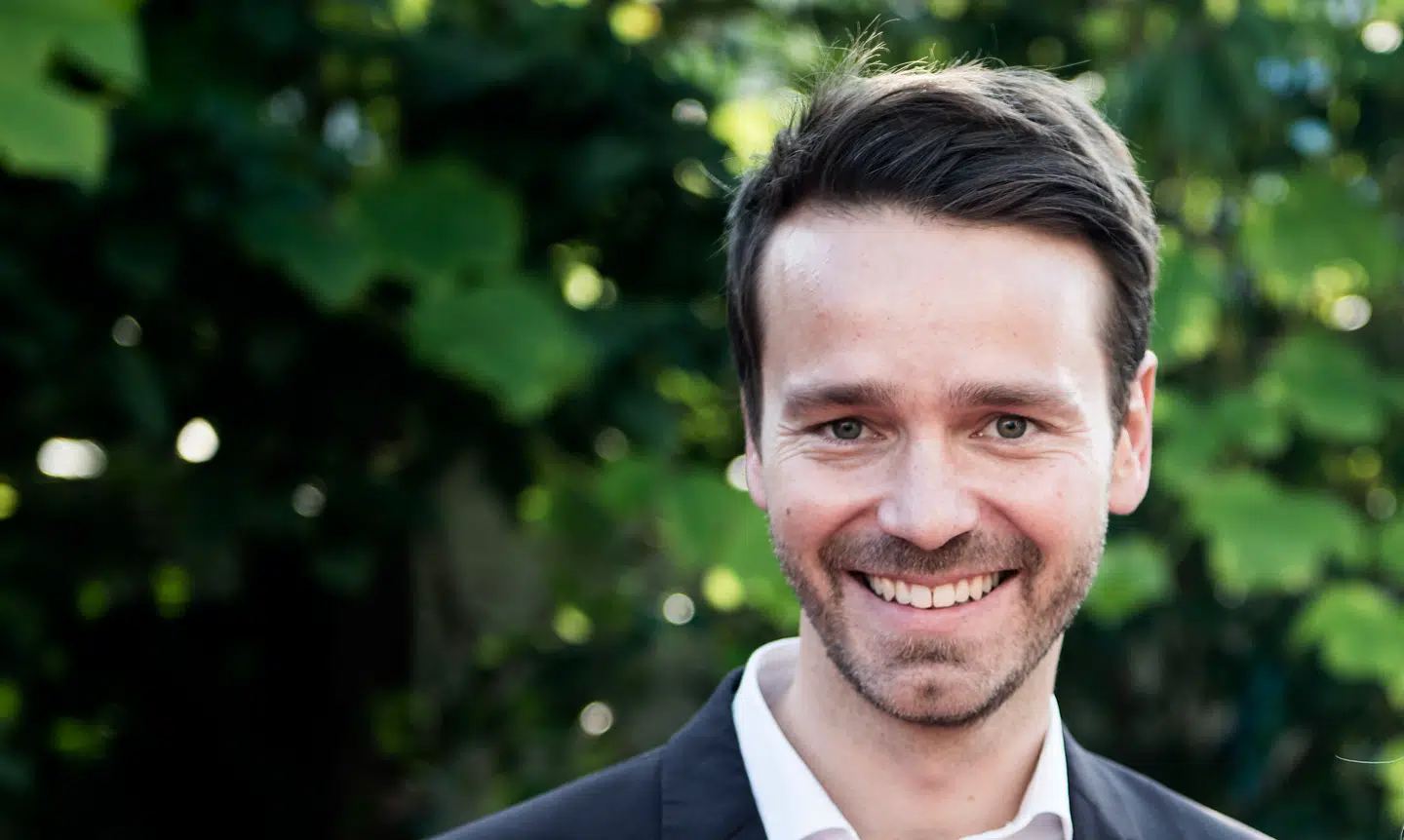 (Arkiv) Den 41-årige tv-vært er blevet ramt af amors pil.