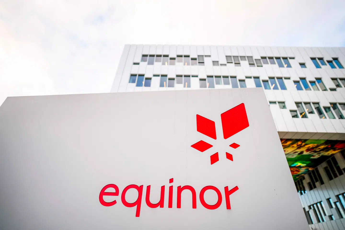 Den statsejede norske energigigant Equinor vil ikke bare købe aktier i Ørsted, men er klar til at sidde i bestyrelsen og lægger op til et forpligtende samarbejde.