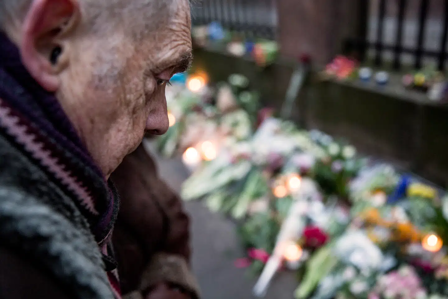 Vi står nu i den alvorlige situation, at alt for mange jøder rundt omkring i de europæiske lande ikke længere føler, at det er sikkert at bo og opholde sig her, skriver Tom Jensen i denne leder. Her ses synagogen i Krystalgade i København 15. februar 2015, dagen efter terrorangrebet mod synagogen og Krudttønden. Arkivfoto: Asger Ladefoged