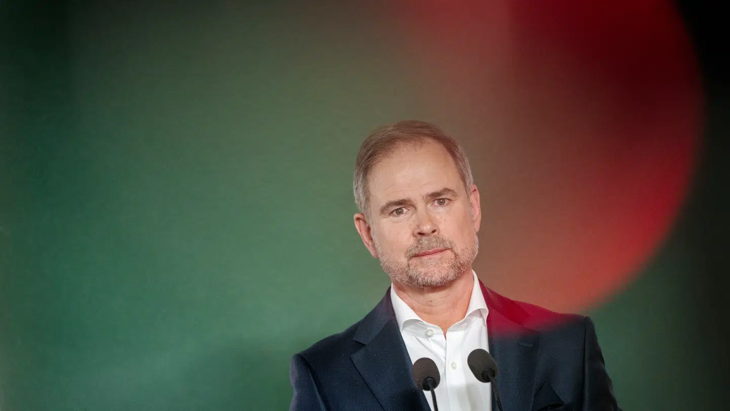Finansminister Nicolai Wammen under præsentation af finanslovsforslaget for 2026. Wammen er god til at dele penge ud, men arbejdet med at skaffe dem er gået helt i stå. Det mener B.T.s debatredaktør, Joachim B. Olsen.