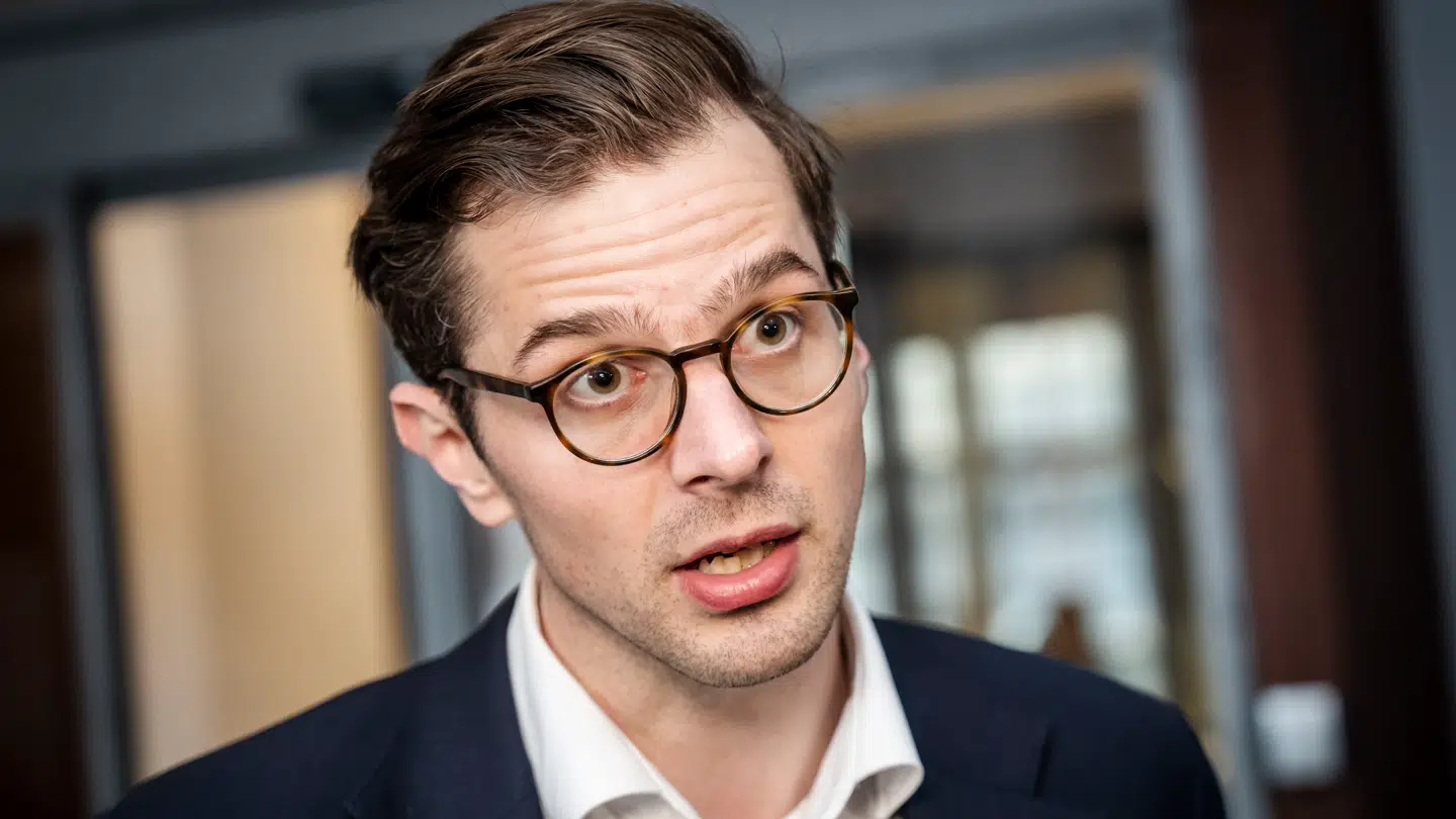 Liberal Alliances formand Alex Vanopslagh (LA) er dybt chokeret efter dommen i sagen om tidligere FE-chef Lars Findsen.