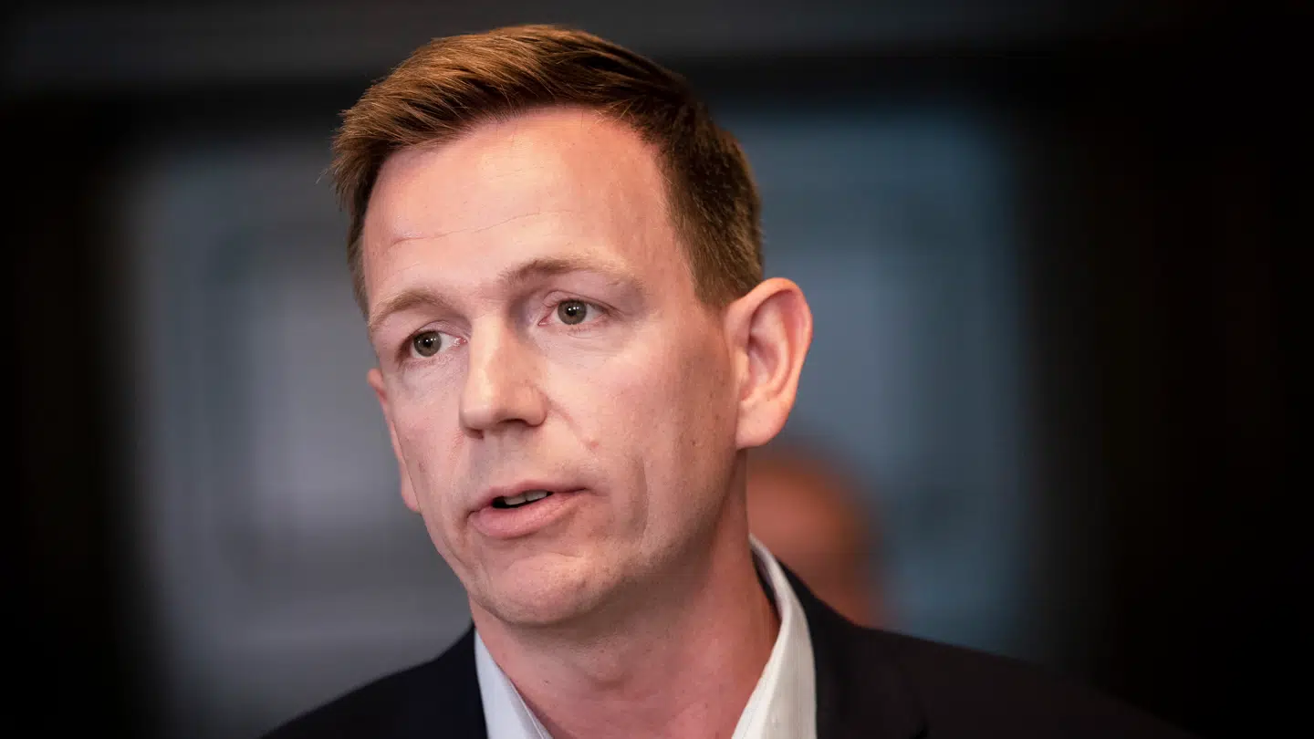 I et svar erkender skatteminister Rasmus Stoklund (S), at den kommende nulmoms på bøger, SVM-regeringen har foreslået i finansloven for 2026, godt kan give anledning til nogen spørgsmål om, hvornår grænsen er nået for, at der er tale om en bog med nulmoms.