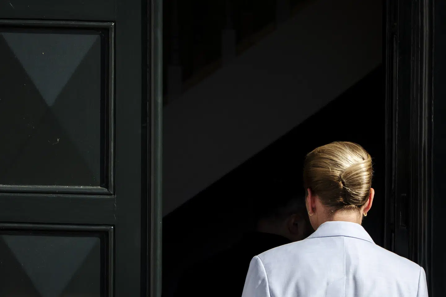 Statsminister Mette Frederiksen (S) er bekymret over angrebet mod Dansk Flygtningehjælps minerydningsaktion i Ukraine. (Arkivfoto).