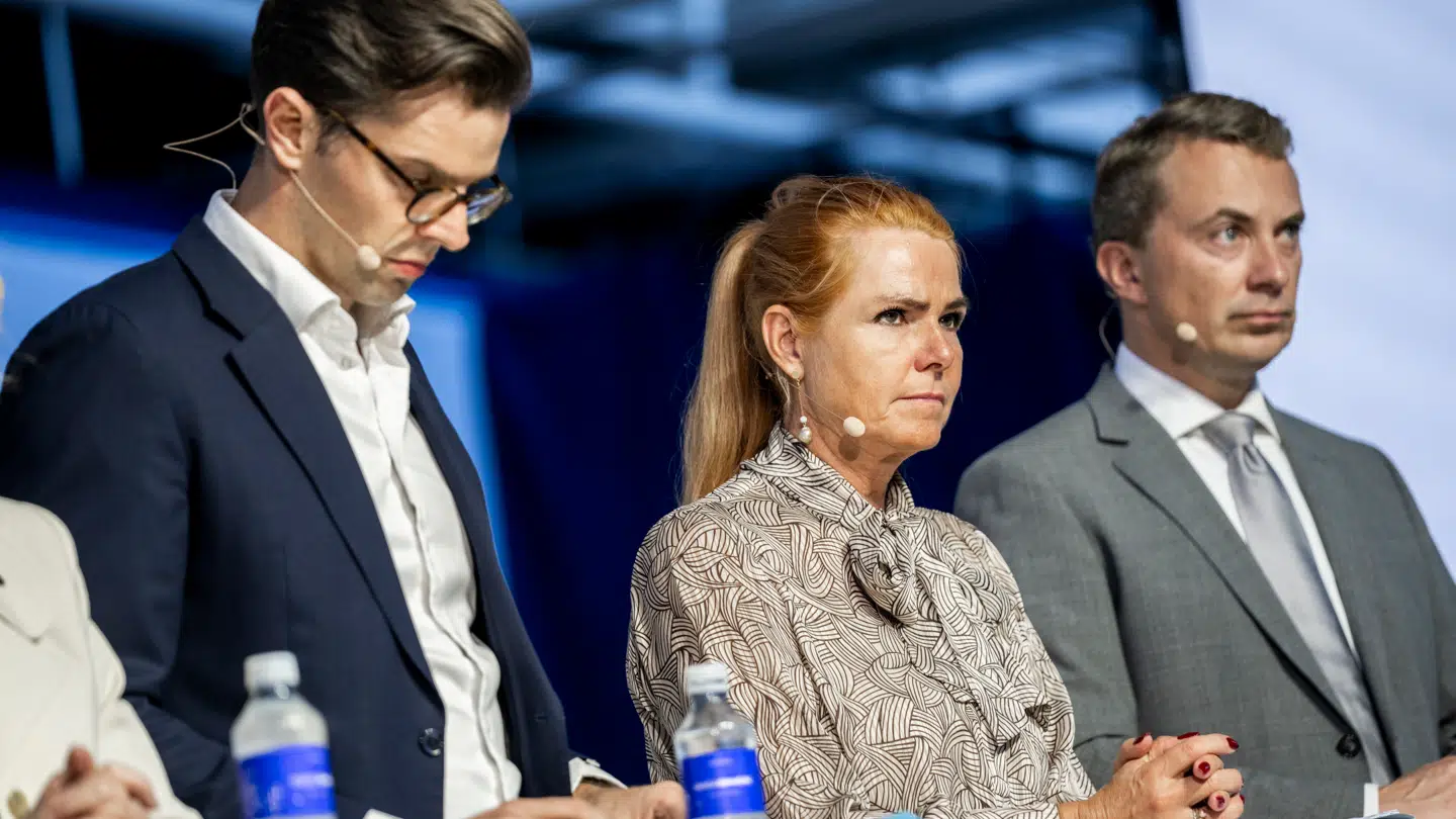 Her ses Liberal Alliances partileder Alex Vanopslagh, Danmarksdemokraternes Inger Støjberg og Dansk Folkepartis formand Morten Messerschmidt ved Dansk Erhvervs Årsdag i Øksnehallen i København.