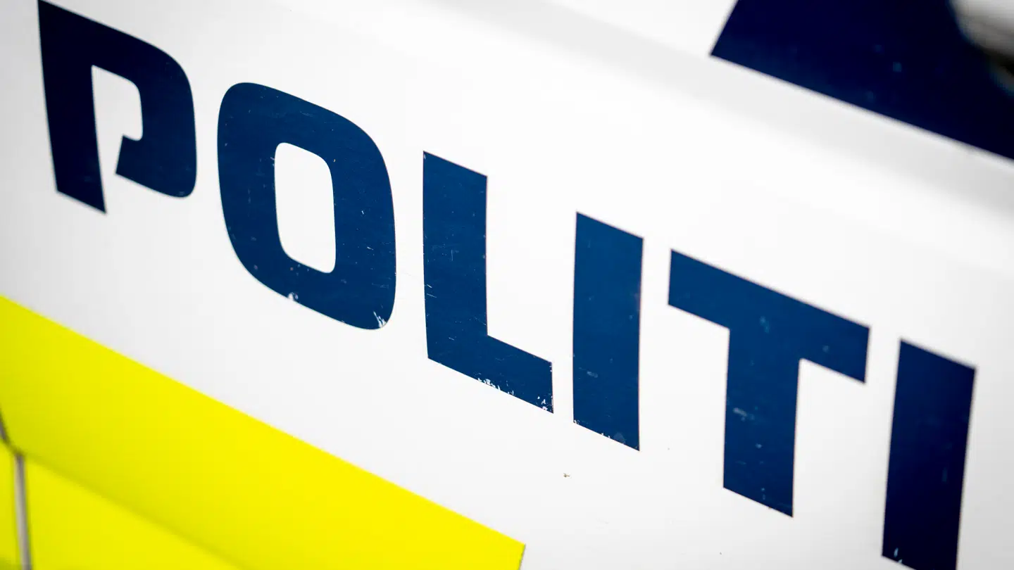 En 18-årig ung mand dummede sig, da han ville vide, hvor meget han havde kørt for stærkt. (Arkivfoto)