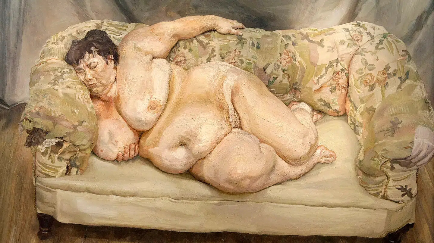 Der er en række grunde til, at det er godt at sove nøgen som her på maleriet 'Benefits Supervisor Sleeping'.