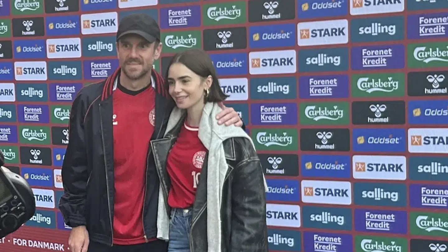 Lily Collins og Charlie McDowell til landskamp.