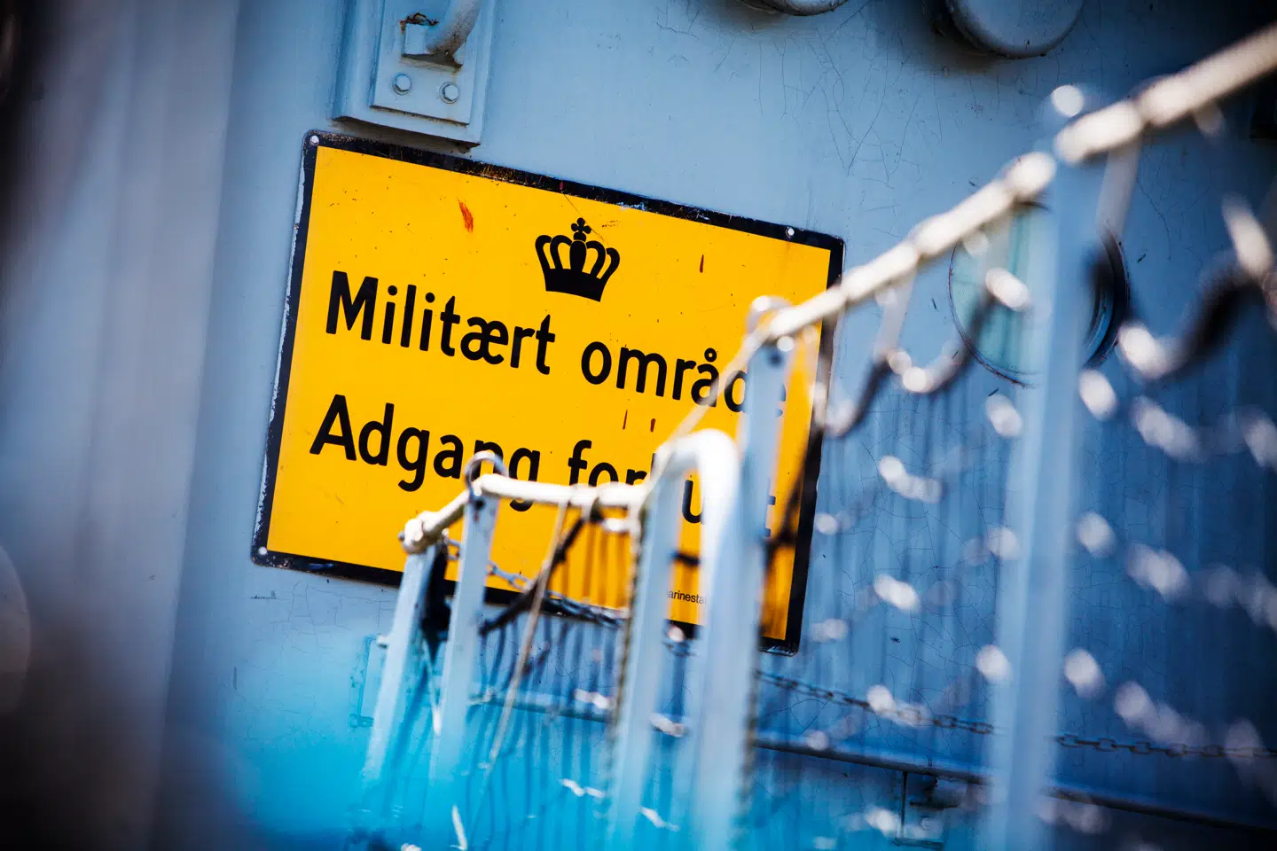 Forsvarsministeriet får den skrappeste kritik af Statsrevisorerne for at have forsømt sikkerheden på en række militære områder.