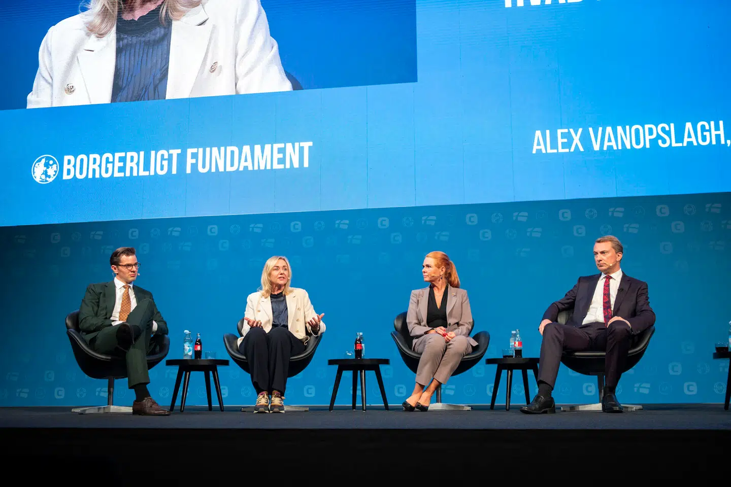 Inger Støjberg, Alex Vanopslagh, Mona Juul og Morten Messerschmidt til det borgerlige konvent. Foto: Thomas Sjørup, Scanpix