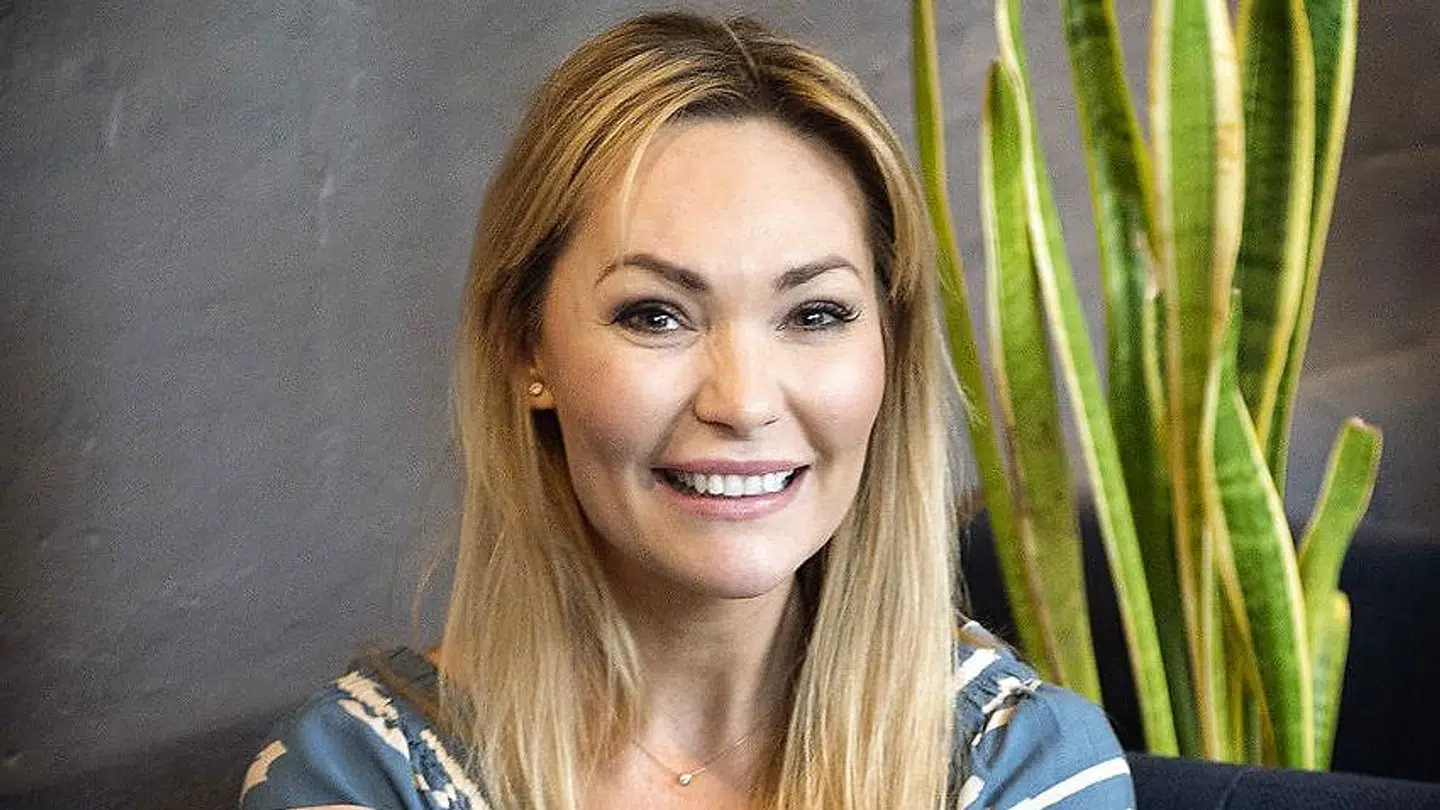 Mascha Vang har datteren Hollie Nolia på syv år. Privat danner Mascha Vang par med jagerpiloten Troels Krohn Dehli.