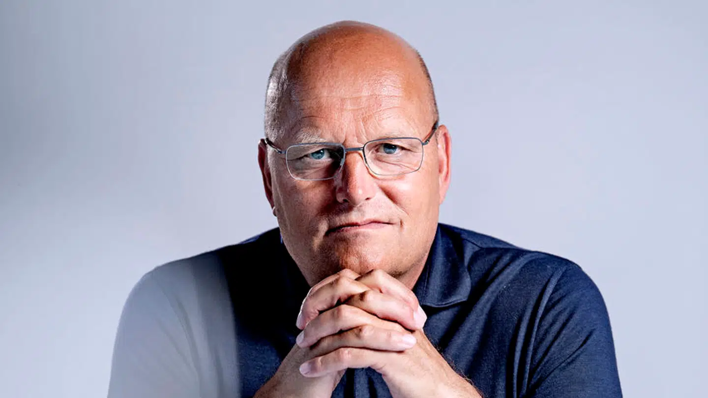 Bjarne Riis er på ingen måde imponeret af planlægningen fra UCIs side – i stedet får de voldsom kritik af den tidligere rytter og holdejer.