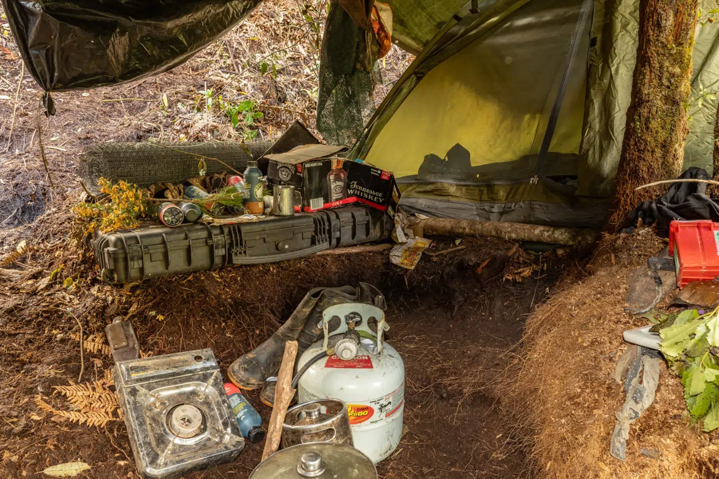 Her ses et udpluk af de genstande, der er blevet fundet i den nye lejr.