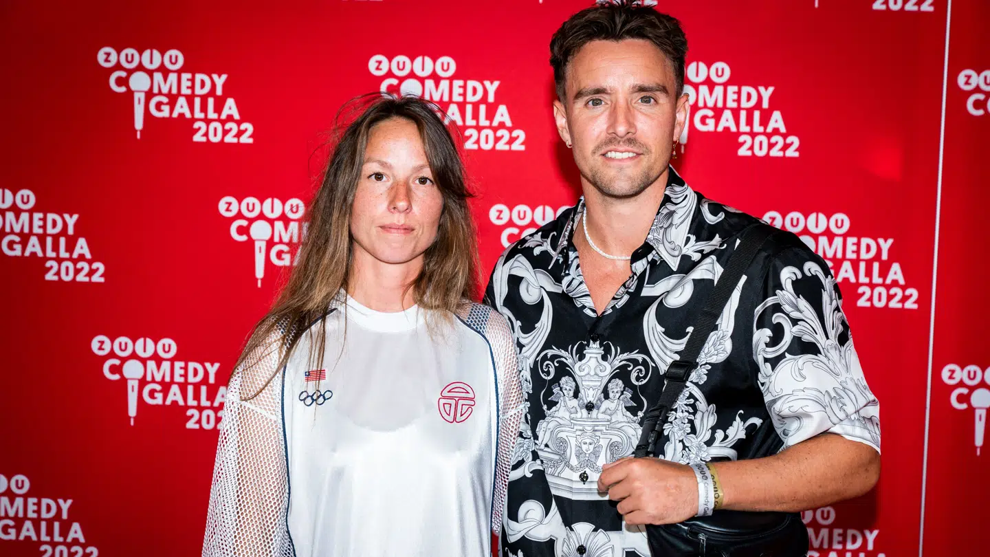 Martin Johannes Larsen fotograferet med sin hustru Sara-Lisa Shcuster-Rossel tilbage i 2022.