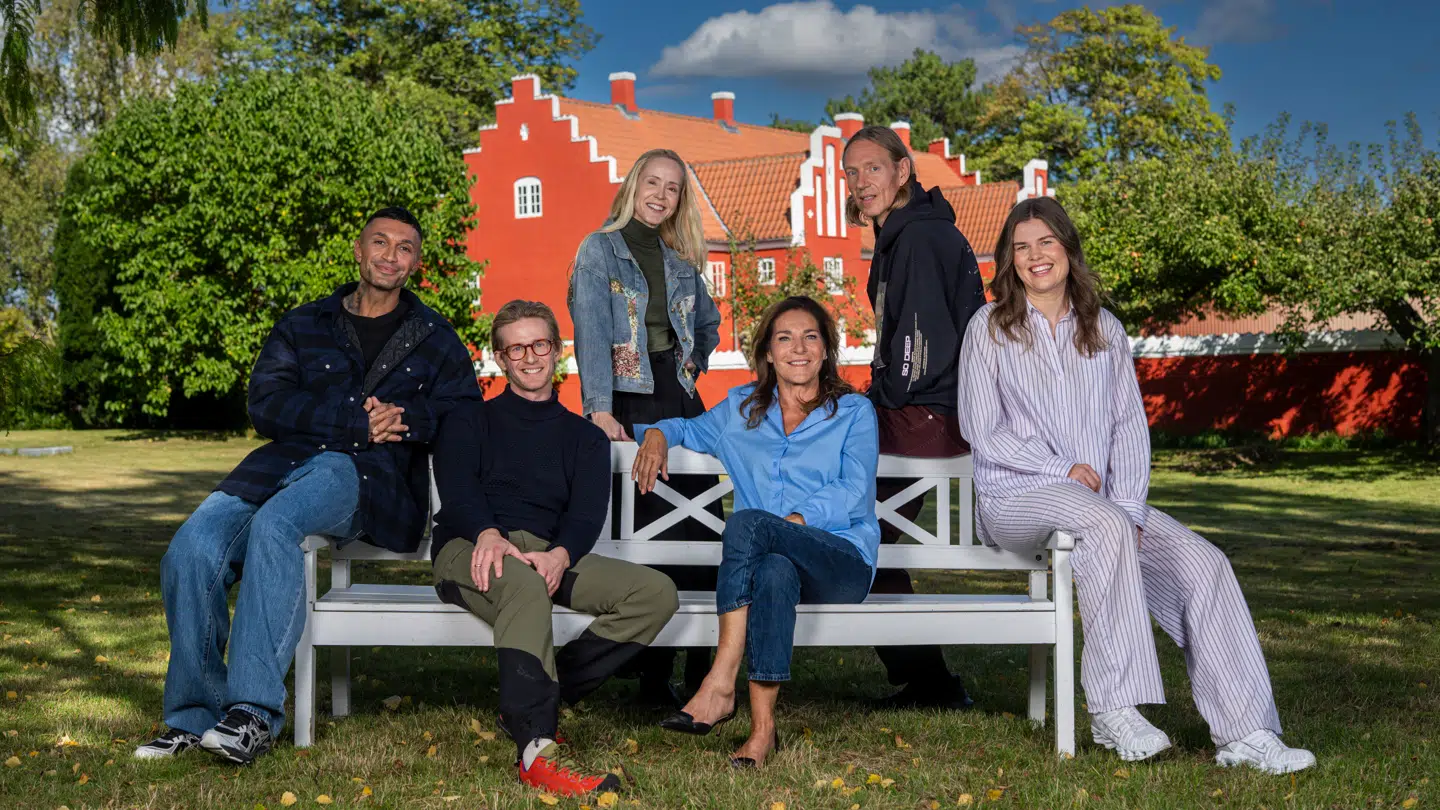 Her ses deltagerne i den kommende sæson af 'Toppen af poppen' (fra venstre mod højre): Burhan G, Asger Guldimund, Tina Dickow, Lis Sørensen, Nikolaj Manuel Vonsild og Pil.