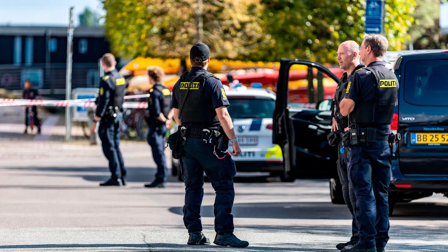 Politiet undersøger mistænkeligt forhold i Sydhavnen i København.