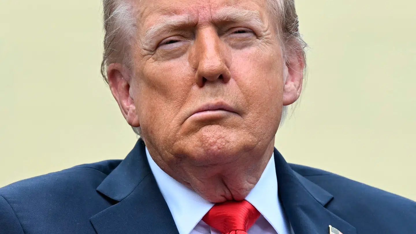 Donald Trump er uforvarende kommet med en mulig forklaring på et mærke på sin hånd.