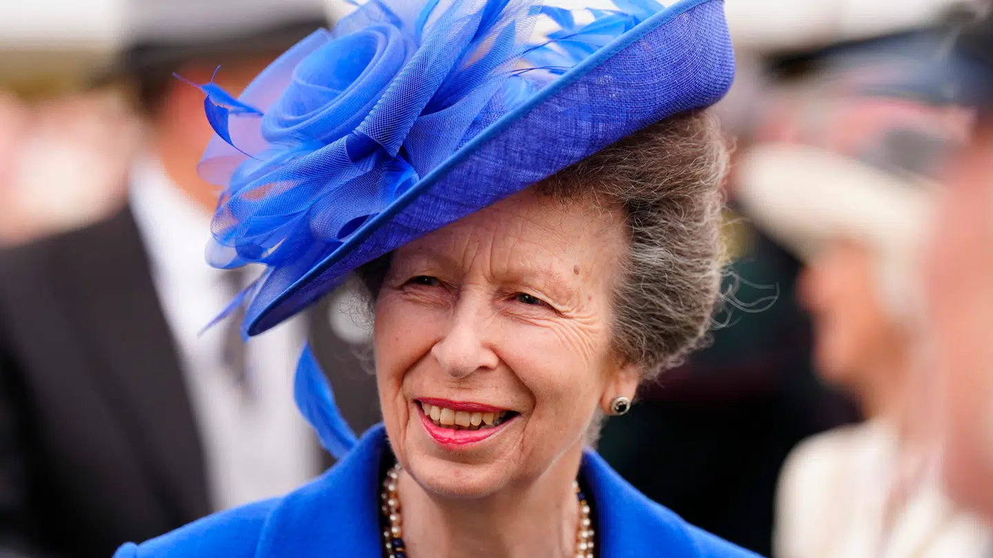 Kong Charles' lillesøster, prinsesse Anne.