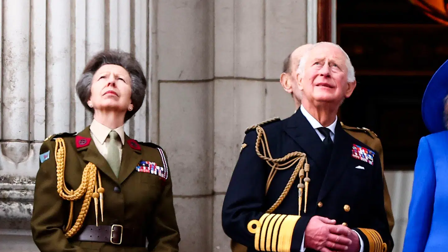 Prinsesse Anne og kong Charles.