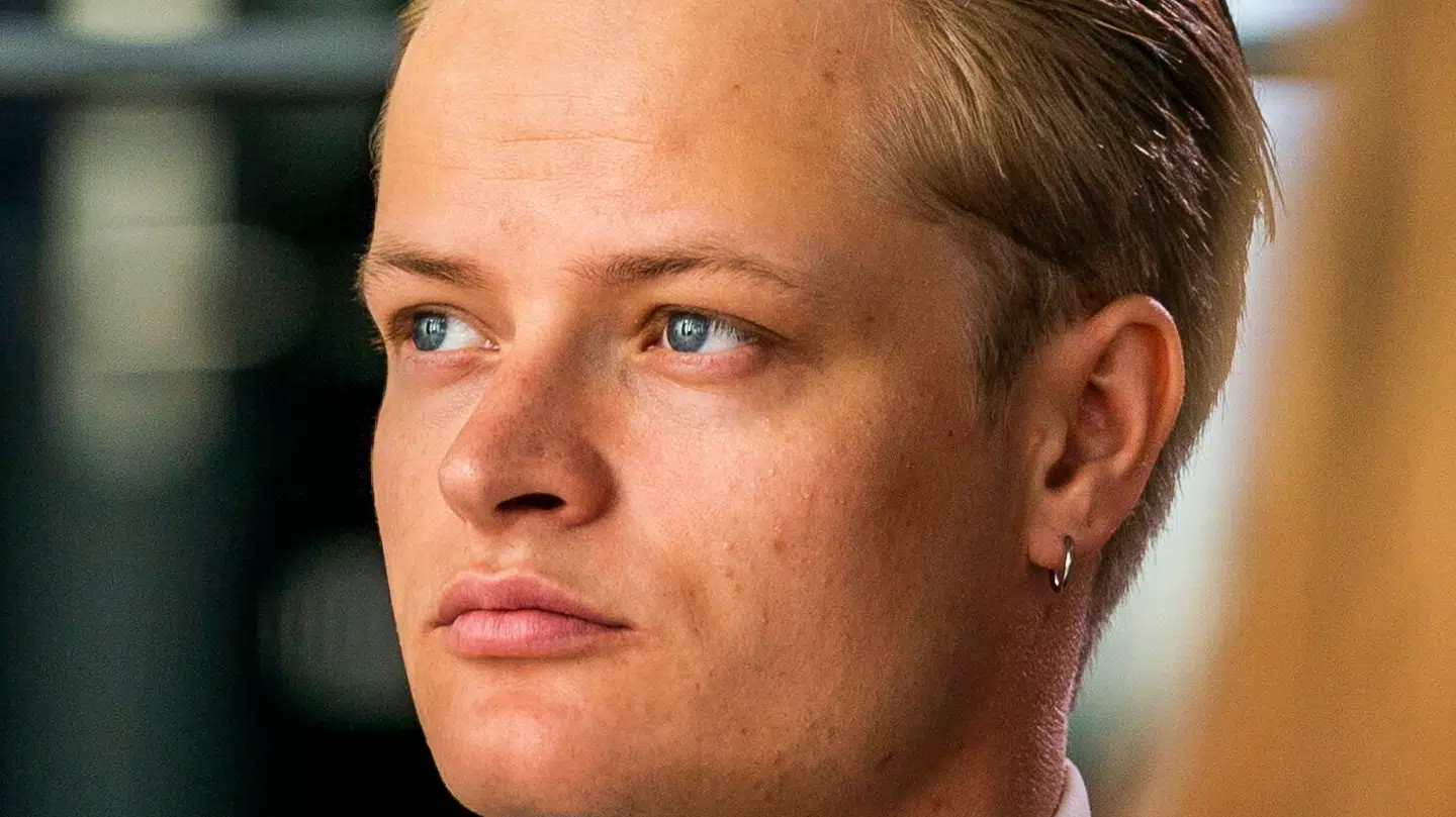 Marius Borg Høiby har ifølge Dagbladet festet med en 49-årig mand med forbindelser til den dømte terrorist Zaniar Matapour.