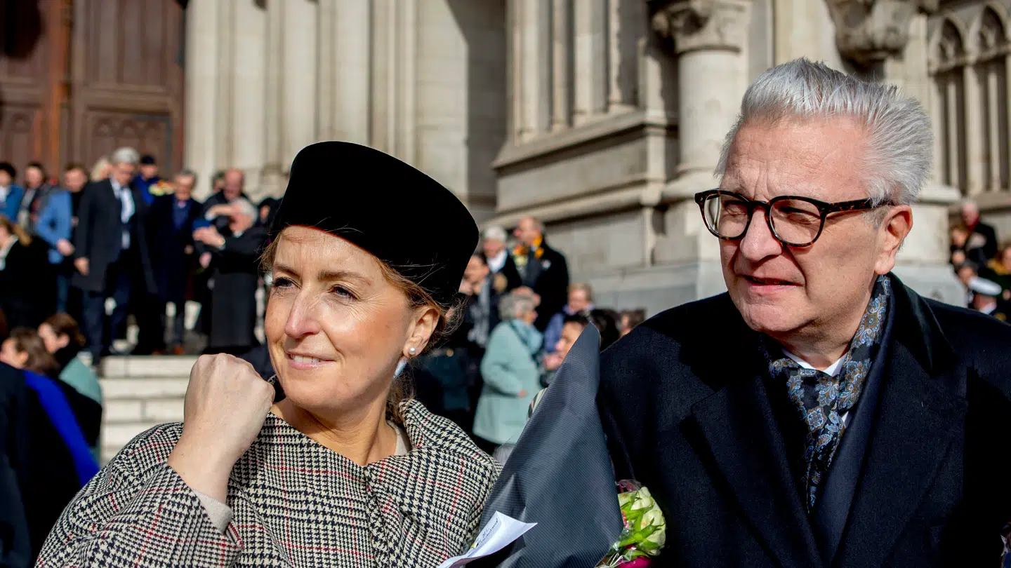 (Arkiv) Den belgiske prins Laurent offentliggjorde i tirsdags, at han har et barn uden for sit ægteskab. På billedet ses han sammen med sin kone Claire Coombs.