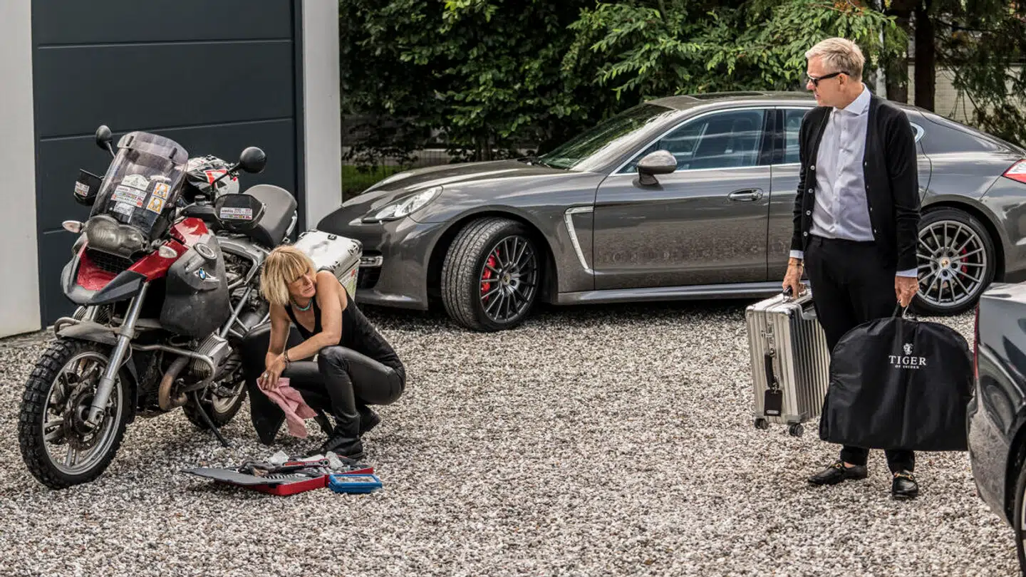 Maria Rich i 'Klovn The Final' som Caspers svigermor.