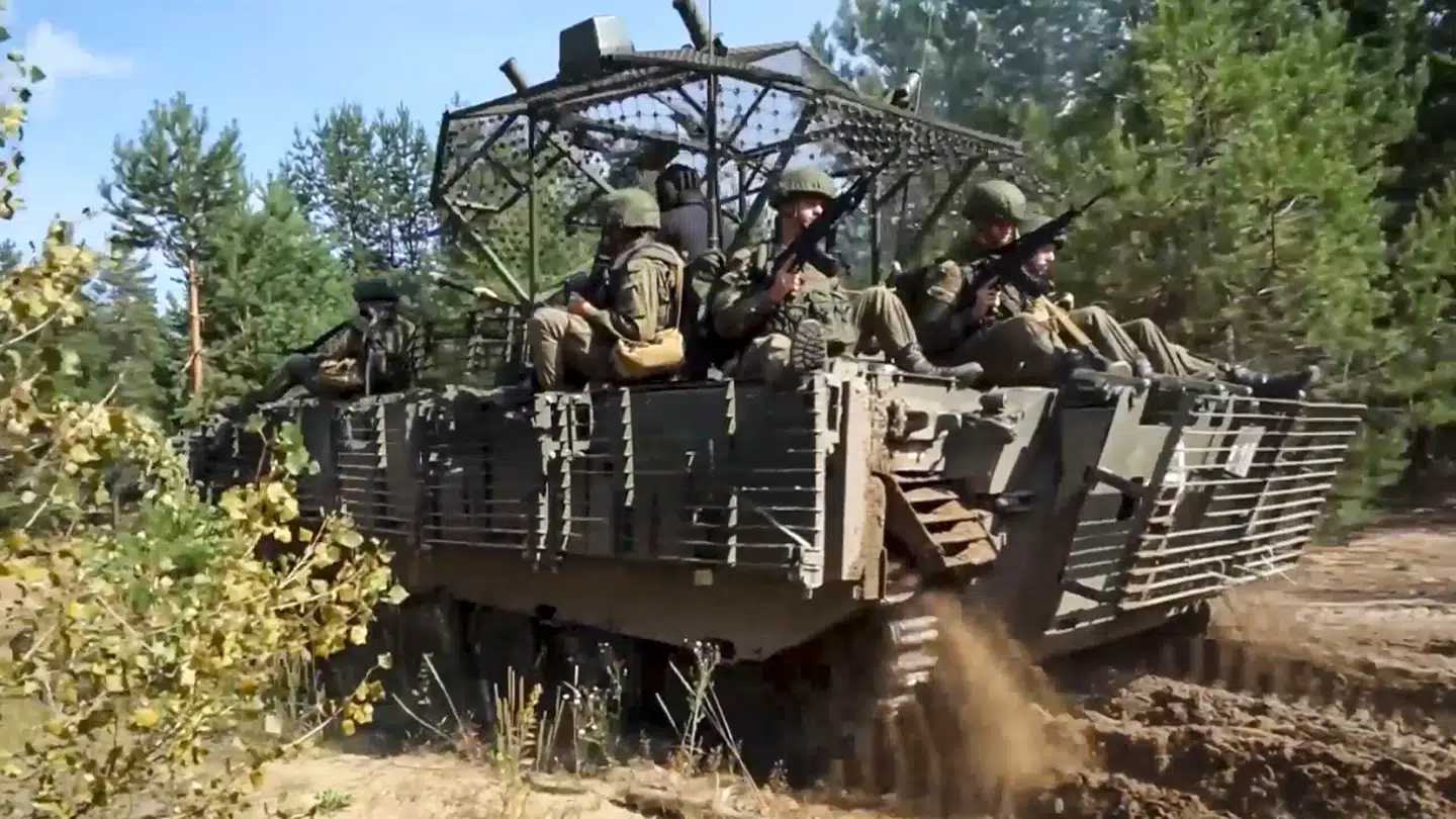 Den heftige spredning af hiv, hepatitis og tuberkulose kan få konsekvenser for Ruslands militære styrke.