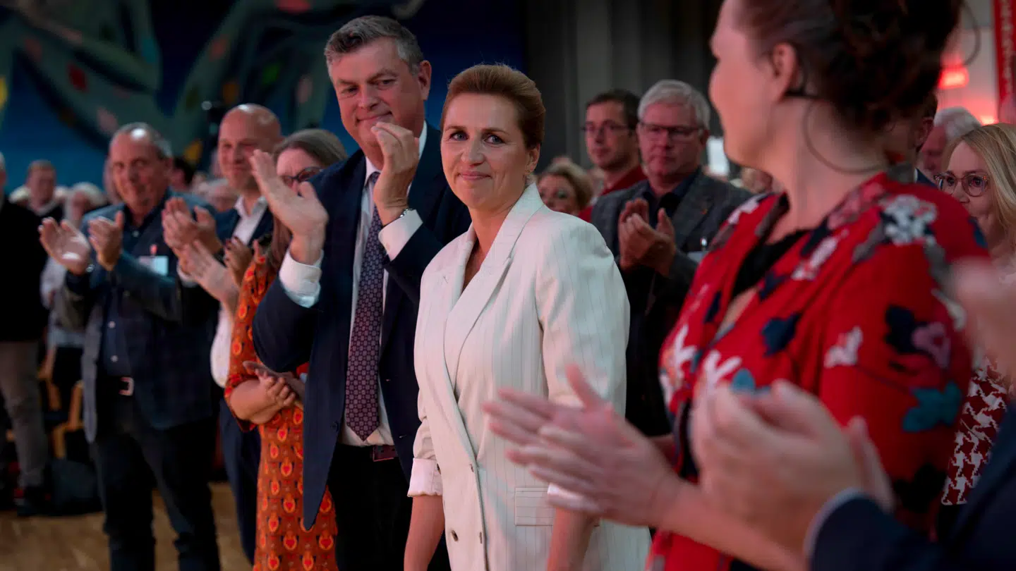 »Vi har haft det Socialdemokratiets kongres, som var en understregning af at Mette F har partiet i et jerngreb,« siger Henrik Qvortrup.