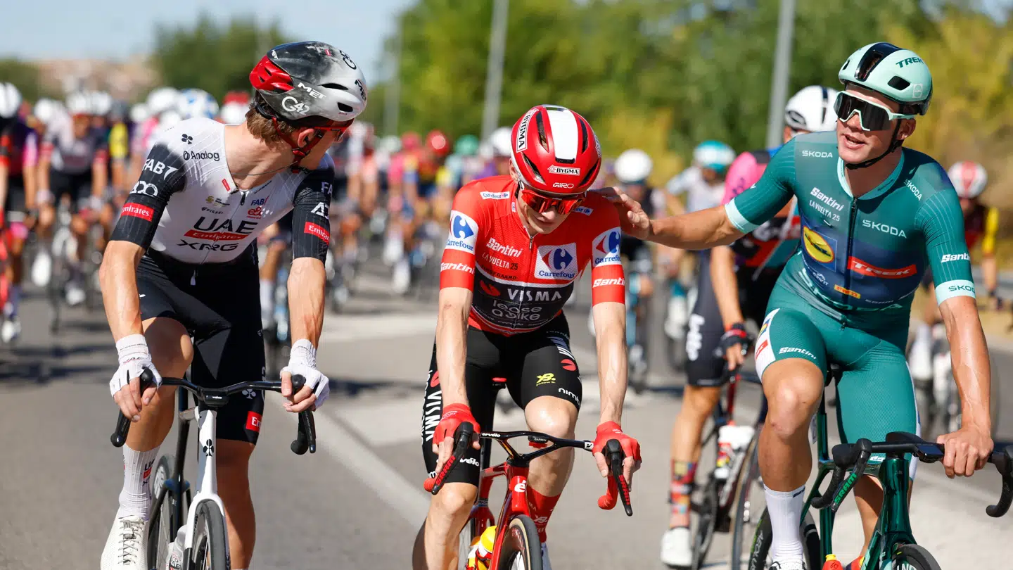 Jonas Vingegaard (i midten) og Mads Pedersen (til højre) ses her den 14. september under den netop afsluttede Vuelta.