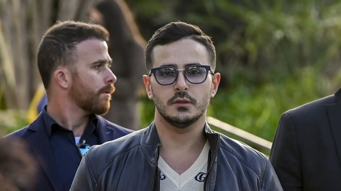 Simon Leviev fotograferet i Tel Aviv.