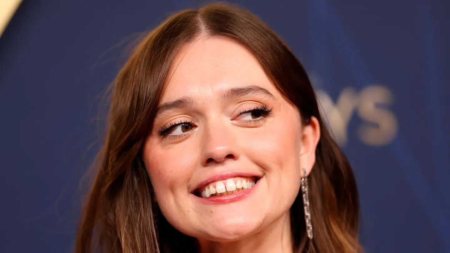 Den engelske skuespiller Aimee Lou Wood er ifølge flere medier blevet kæreste med en af de skuespillere, hun har spillet over for.