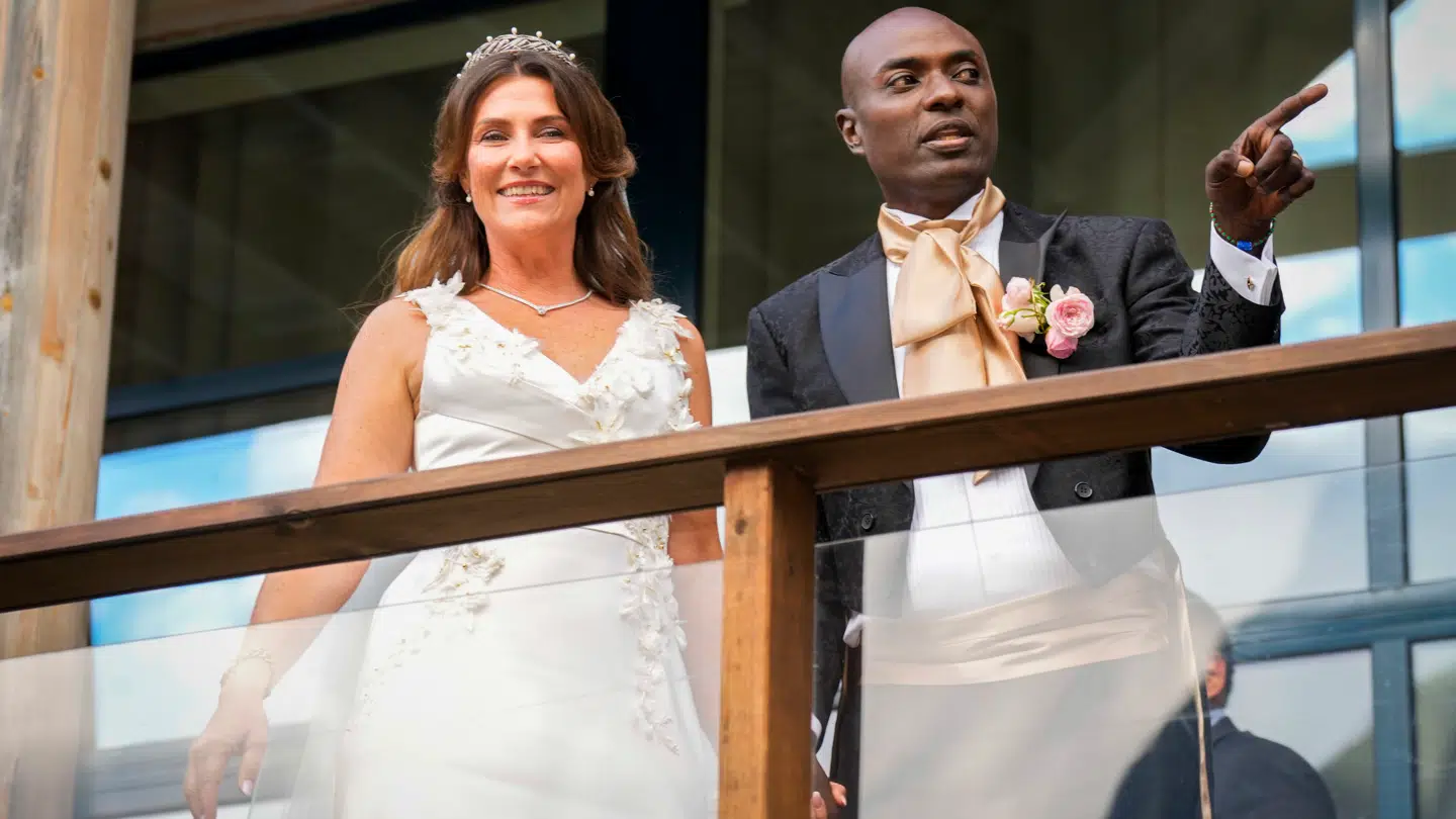 Märtha Louise og Durek Verrett da de blev gift i 2024.