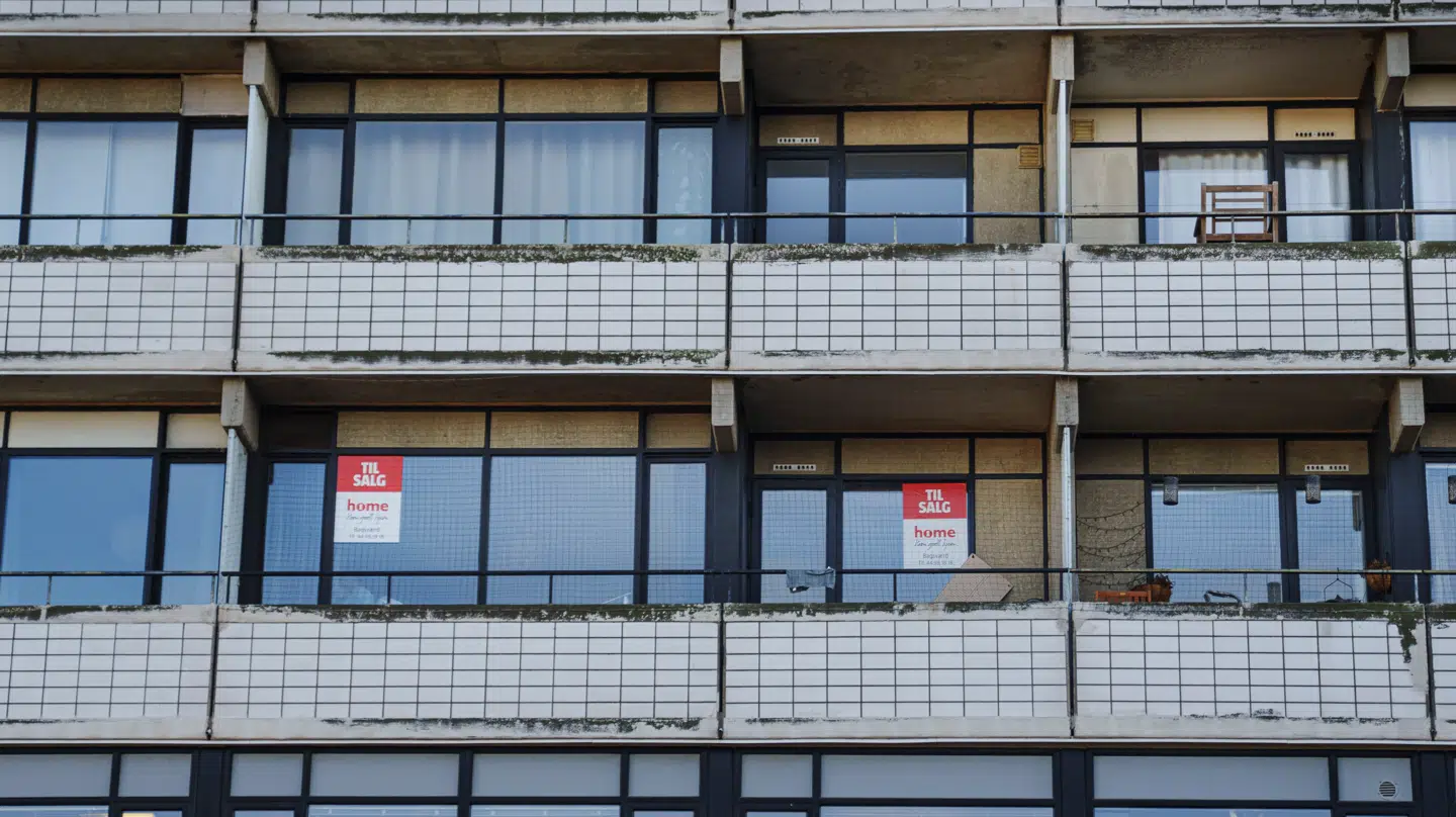 Enhedslistens nye boligudspil om, at det skal være slut med 'hundedyre' private udlejningsboliger i København, falder mere og mere sammen.