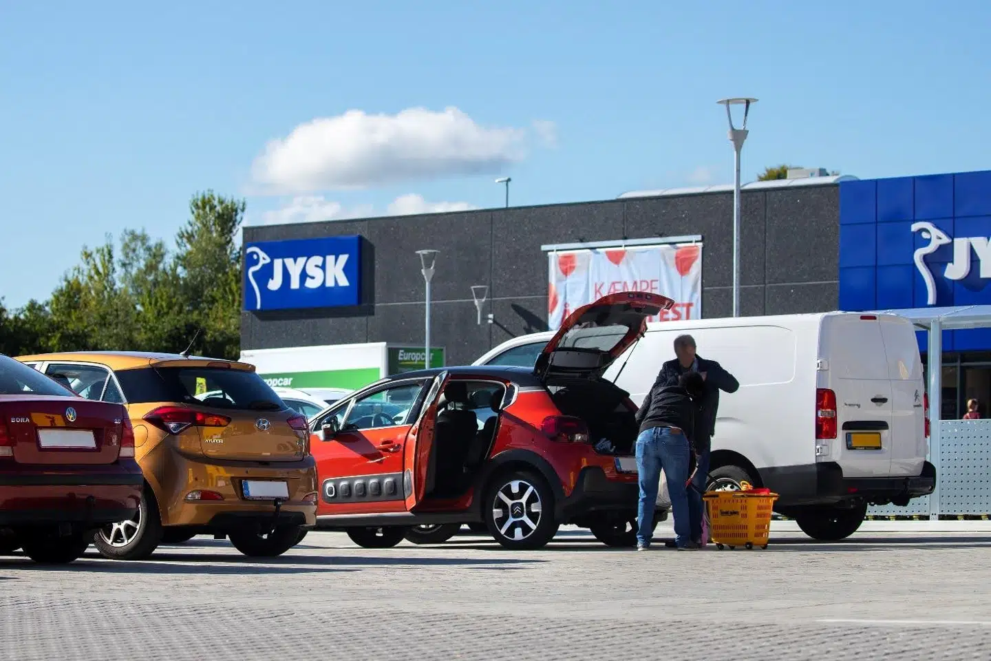 Når butikken åbner til tiden, står kunderne klar. Hver dag tæller i detailbranchen.