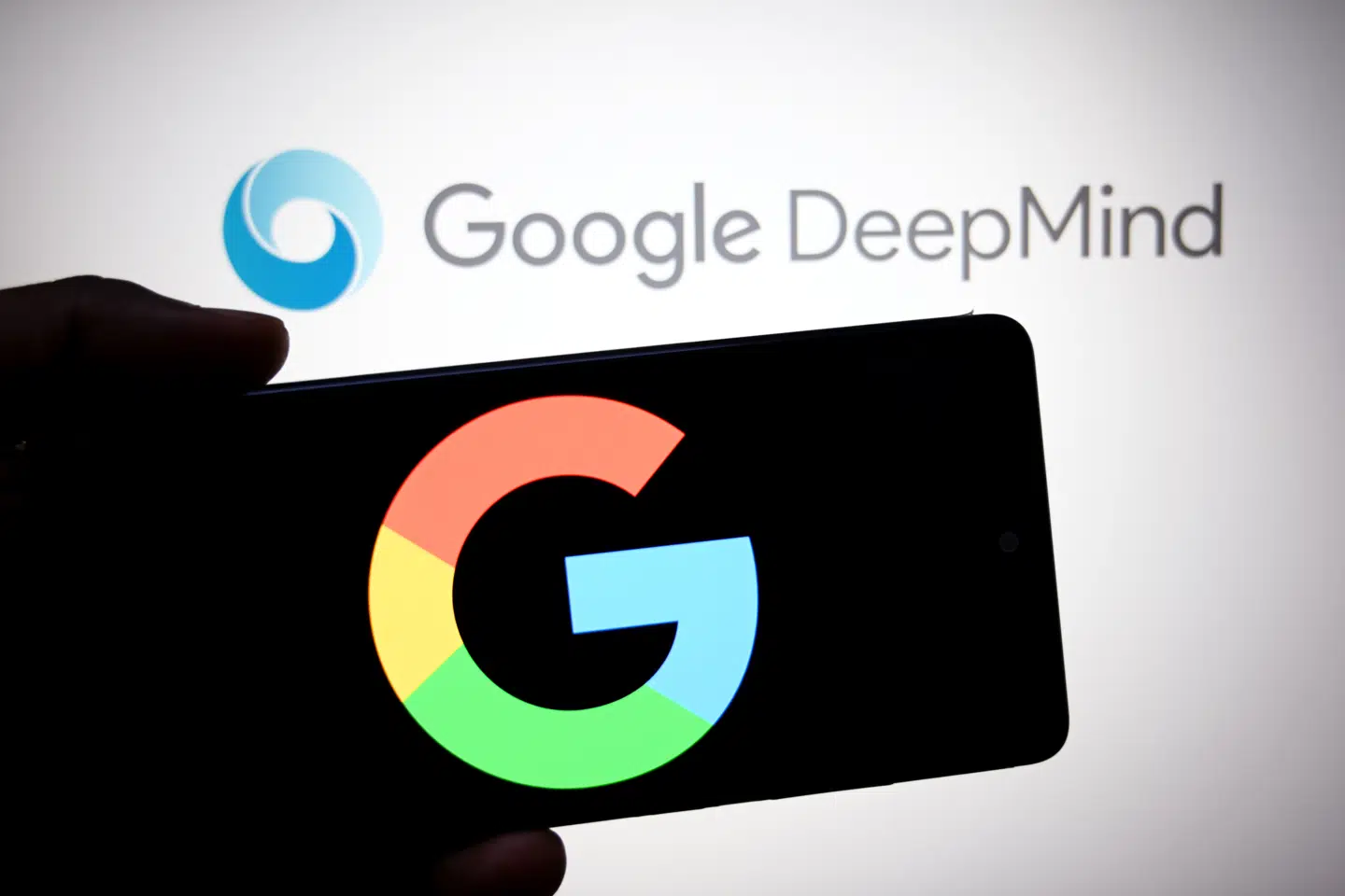 Kunstig intelligens fra Googles DeepMind og fra ChatGPT-ejer OpenAI deltog ved »OL i kodning« i kamp mod verdens bedste programmører.