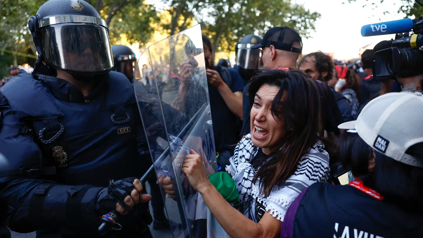 Årets Vuelta blev påvirket af store demonstrationer.